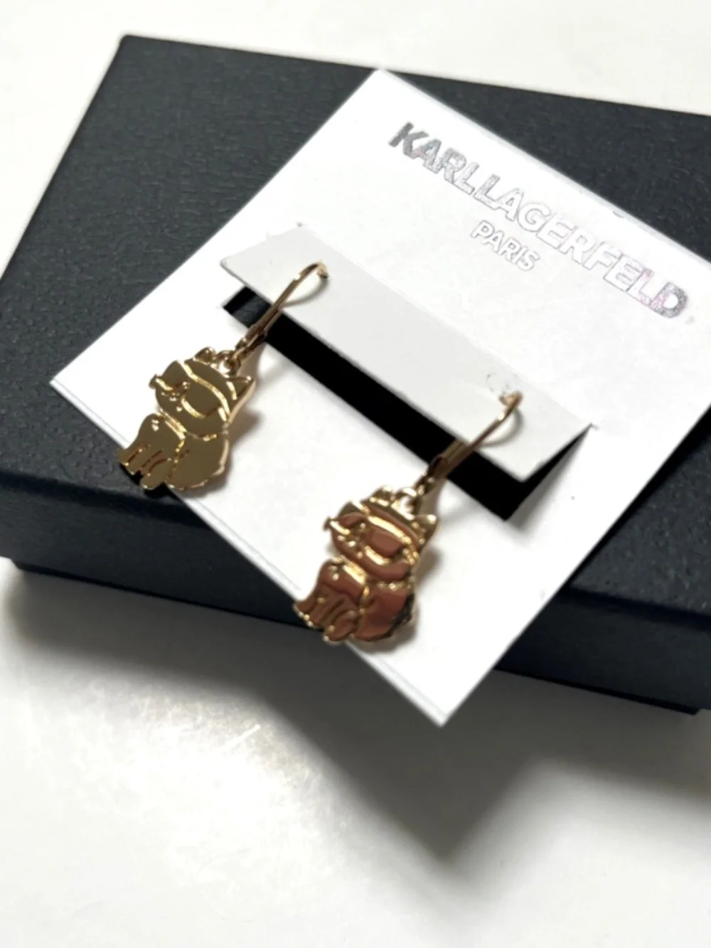 Karl Lagerfeld Paris Choupette Drop Earrings Gold Tone Cat Charm NWT
